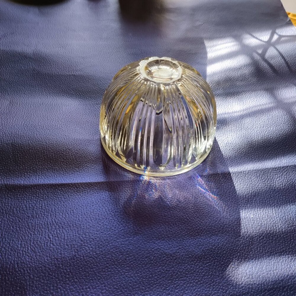 Kosta Boda small vase with deep patterning and spherical shape.  Kosta, Sweden - Picture 5 of 6